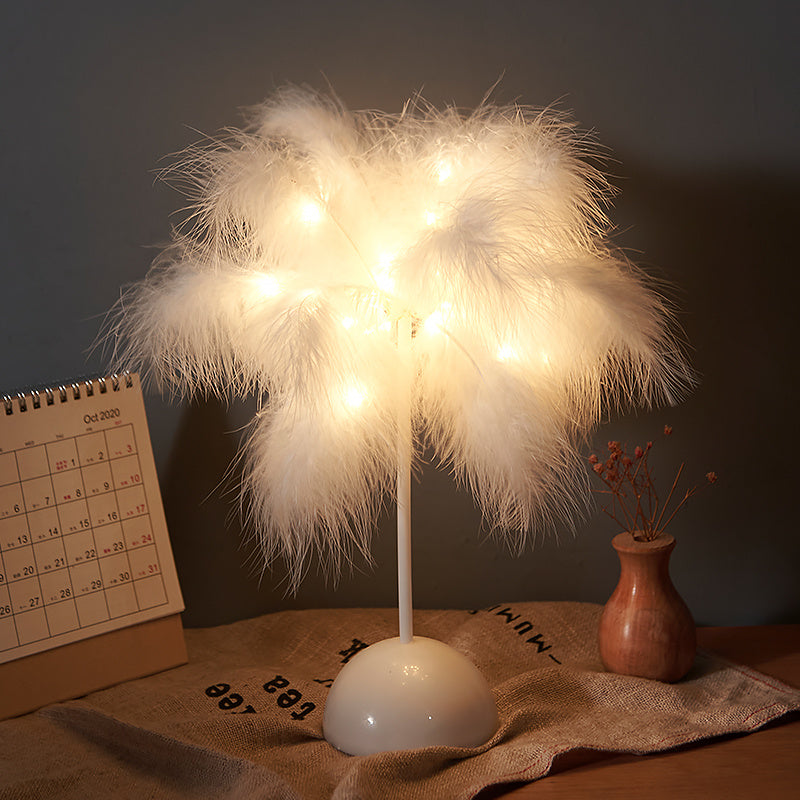 Feather Lamp Nordic Desk Lamp European-Style Bedroom Bedside Feather Table Lamp Night Light Table Lamp Decoration Modern